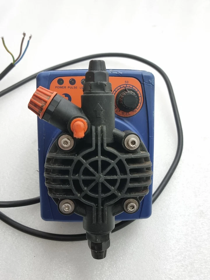 ETATRON PKX-MA/AL PKX010396H 230V SOLENOID DOSING PUMP MADE IN ITALY